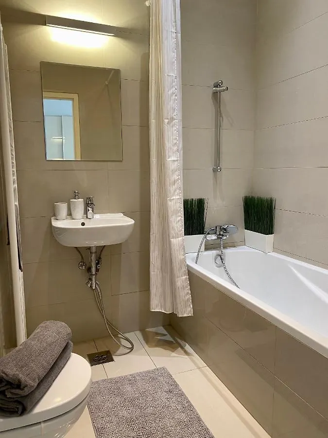 Deluxe Downtown Apartment With A Fabulous View Budapest